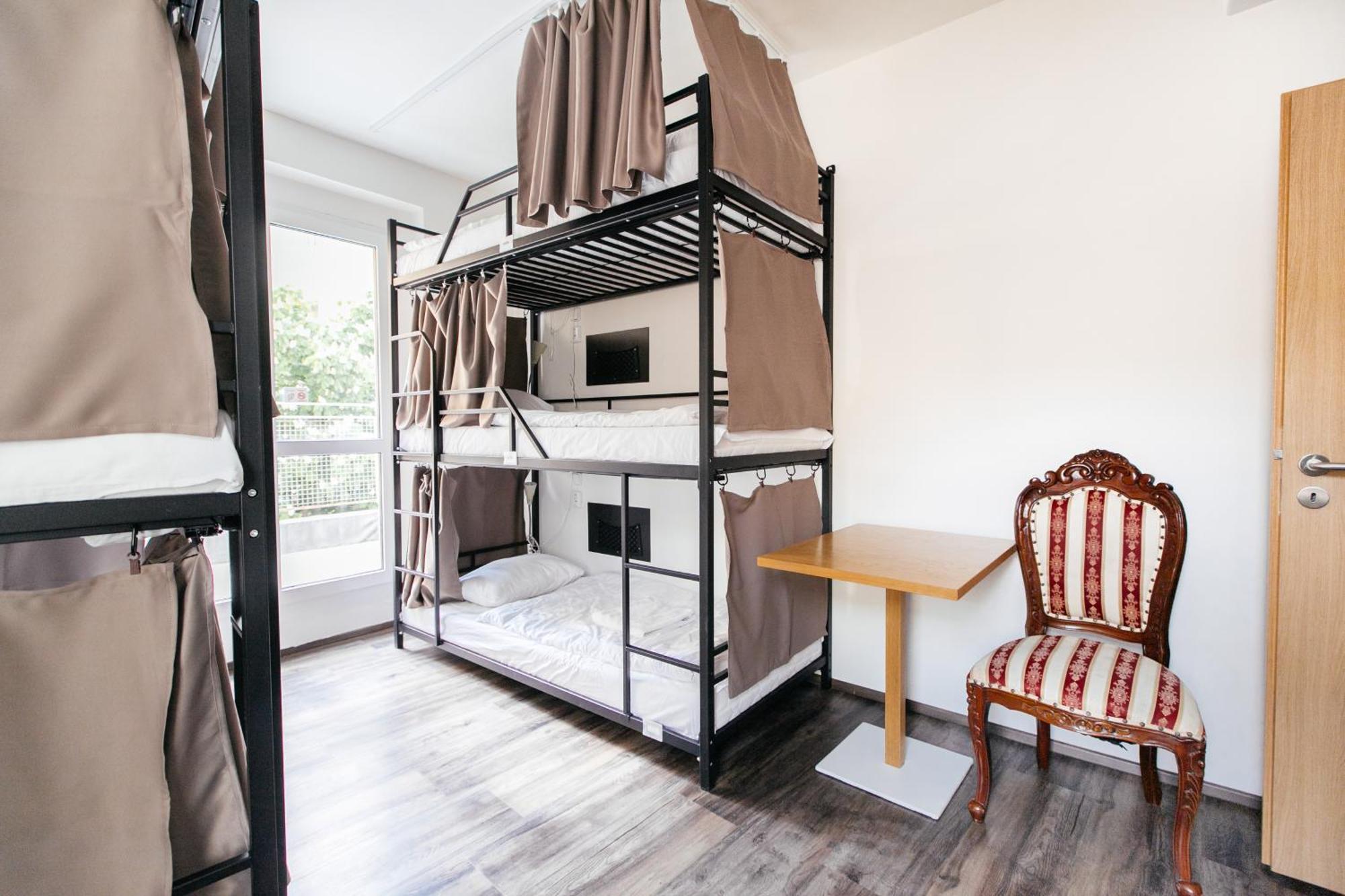 Hostel Mandarinka 프라하 외부 사진