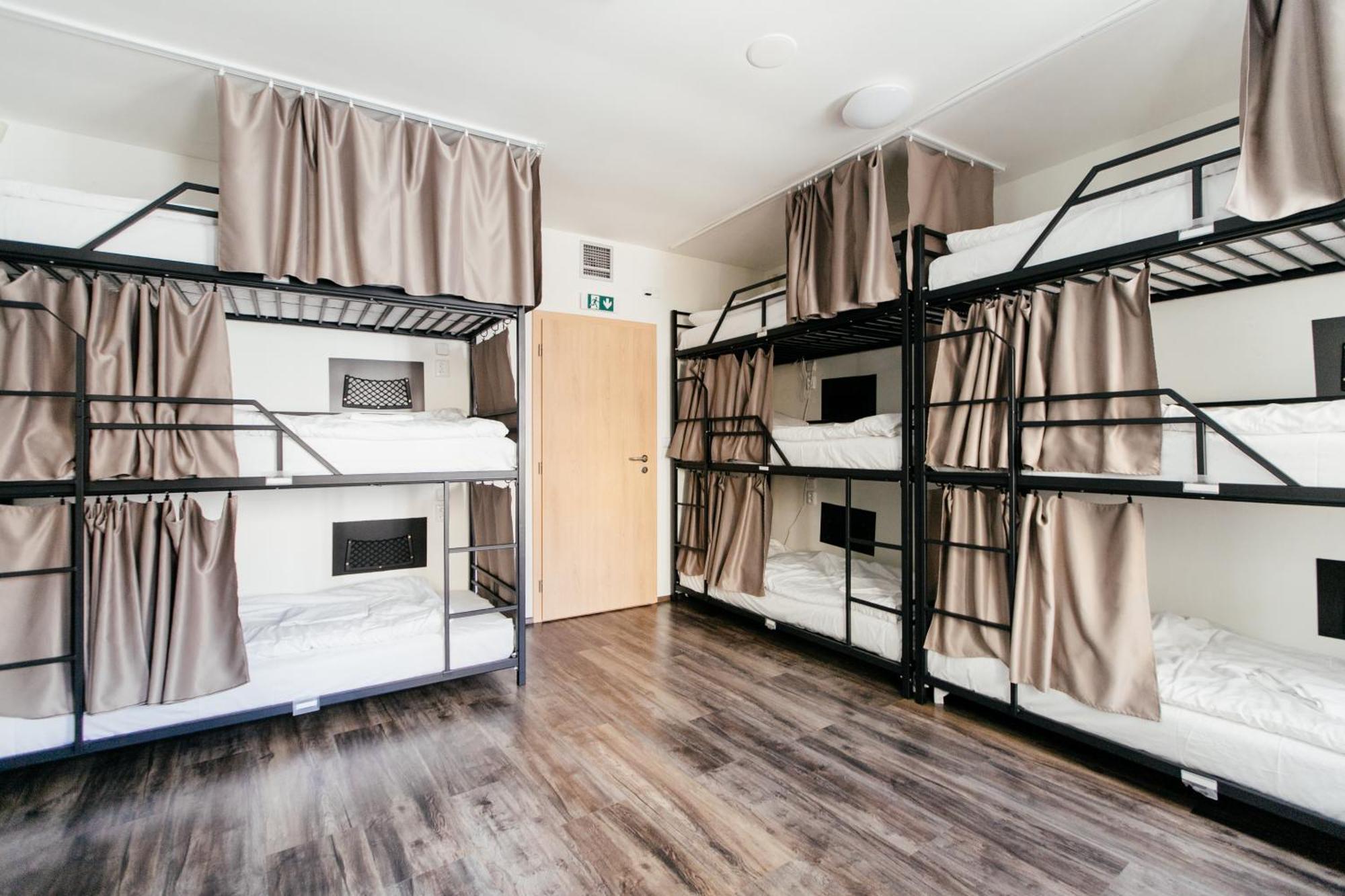 Hostel Mandarinka 프라하 외부 사진
